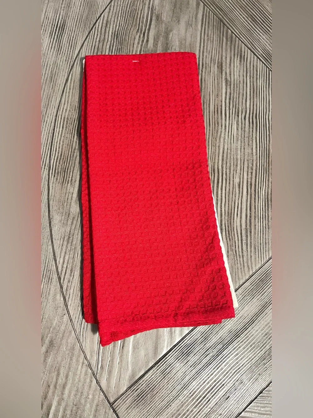 Seven Hills Santa’s Laundry Christmas Kitchen Towels – 2-Piece Set